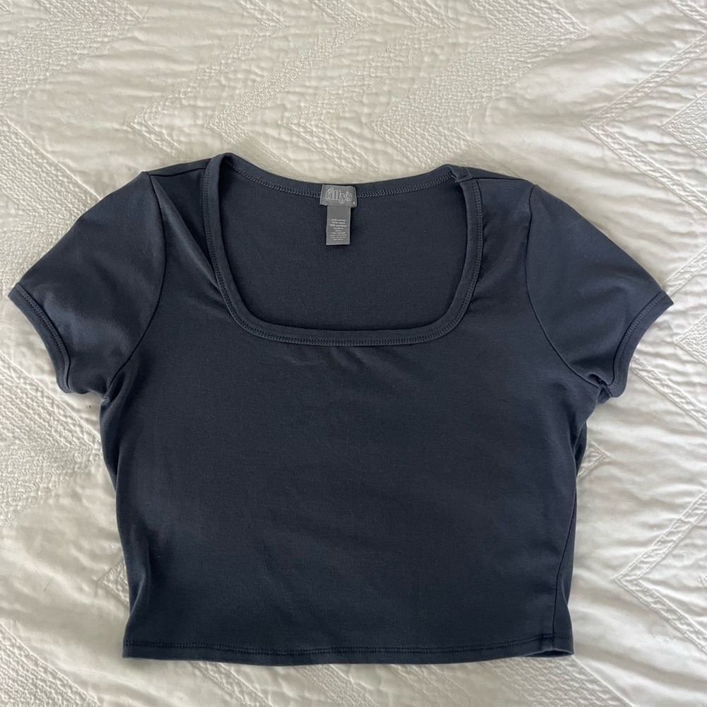 Tilly's Blue Fitted Crop T-Shirt